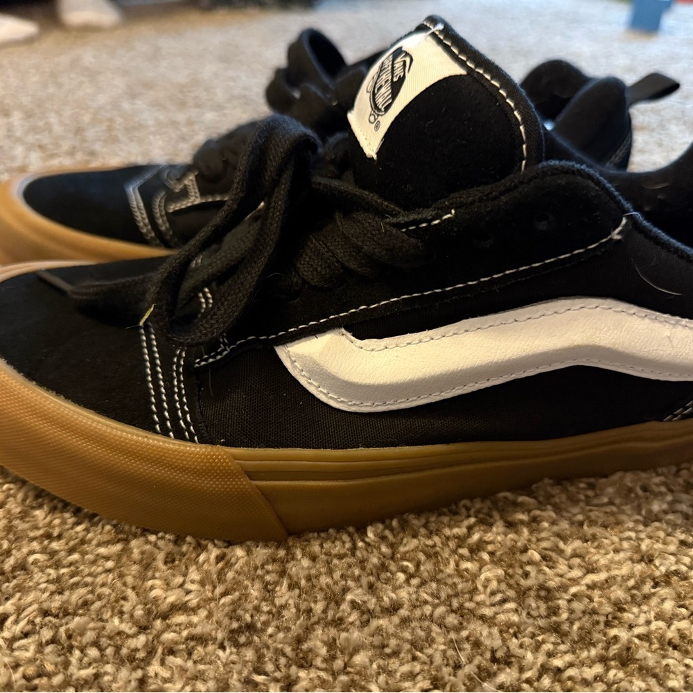 Vans Men’s Black and White Sneakers
